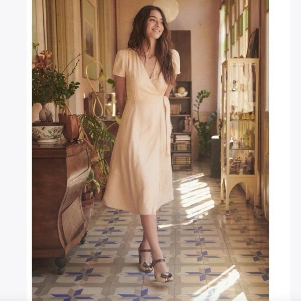 Sezane Amber Wrap Tie Silk Floral Dress in Nude Size 36 4 - Picture 2 of 7
